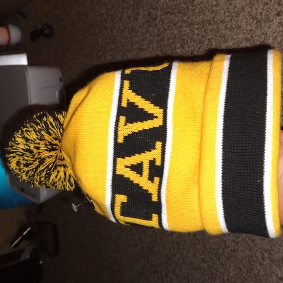 Sports Scarf Gustavus Adolphus College Knit Cuffed Beanie Pom Pom - Picture 3 of 5